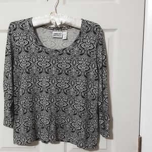 Chico's Design Size 2 Casual Top with 3/4 sleeves